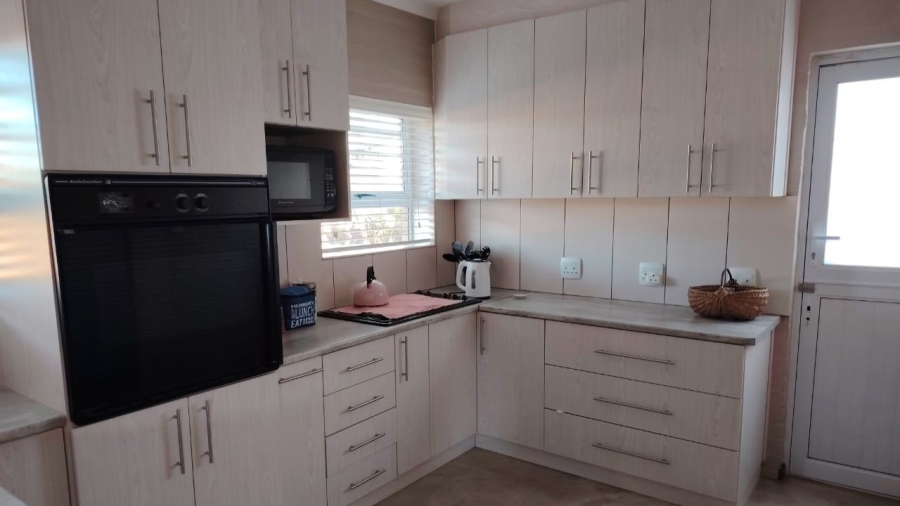 3 Bedroom Property for Sale in Vredenburg Western Cape